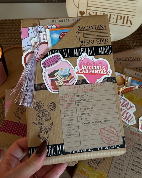 Randka z książką w ciemno, Fantasy YA 15+ , [kod produktu 50x]